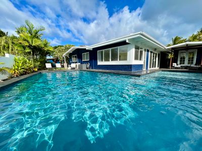 The Pool House in Kailua with 3,200 sf, 6bed/4bath