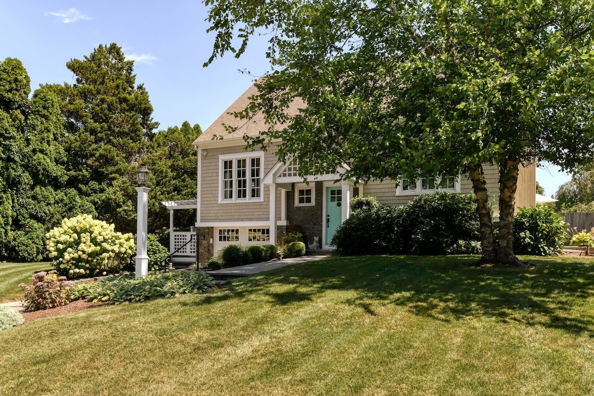 Secluded Oasis w/ Heated Salt Pool – 10 to Newport gallery image 4