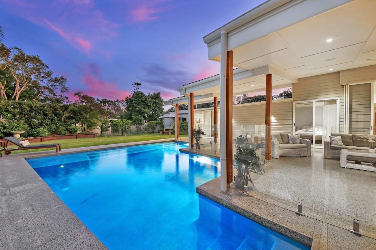 Coastal Luxe Beach House with Solar Heated Pool gallery image 2