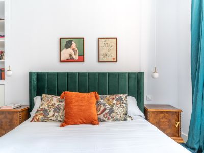 Urgell · Stunning 4BR/3BTH apt