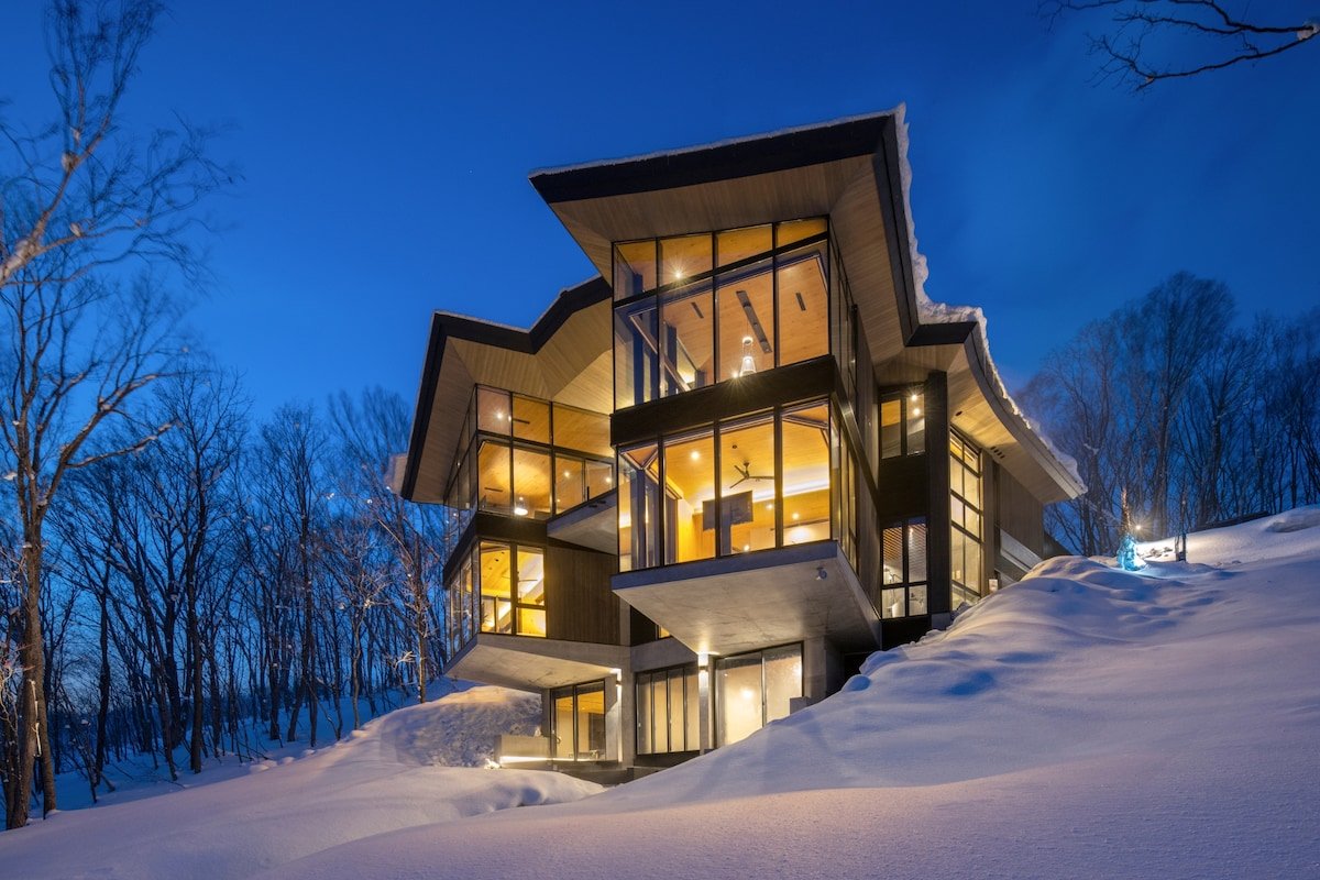Tsubasa | 5BR Award Winning Chalet w Winter Butler