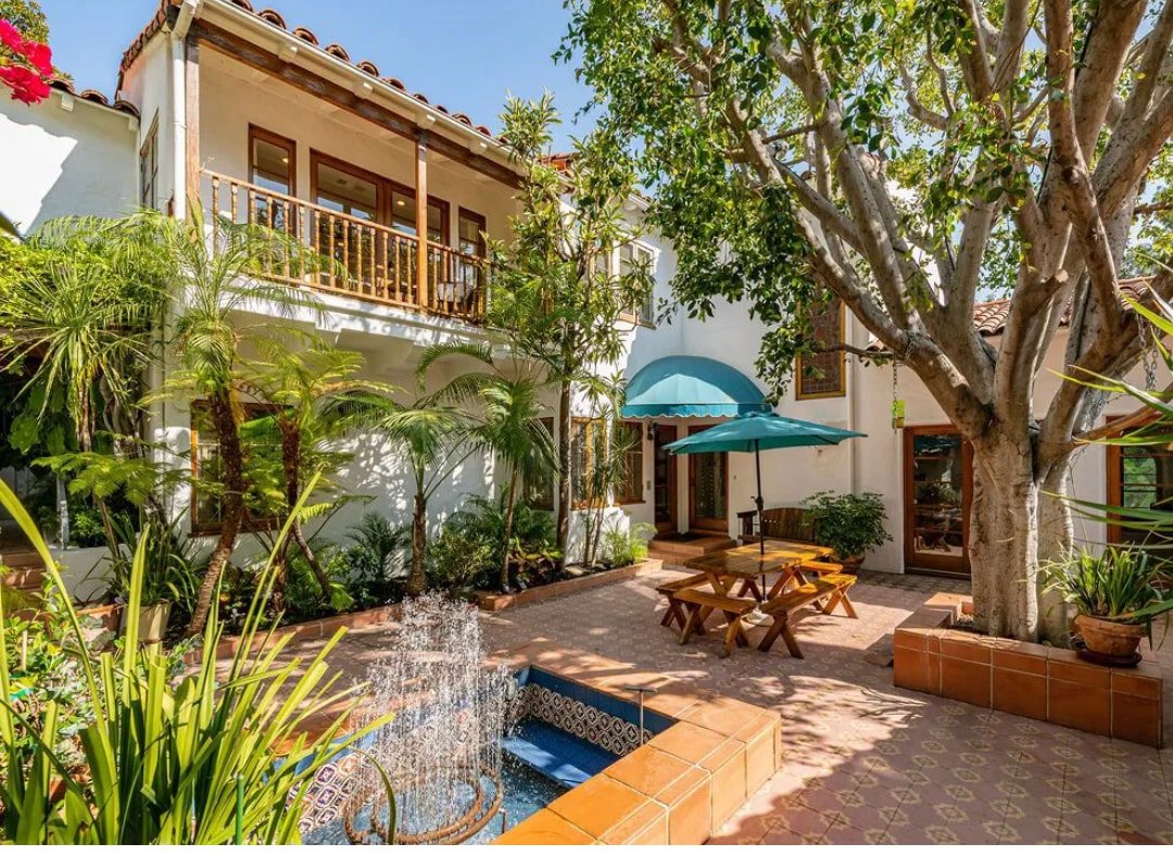 Luxurious Mediterranean Villa in Hollywood Hills gallery image 4