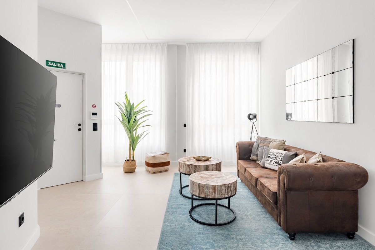 Quiet lovely Malasaña 2 BDR 2 Baths gallery image 3