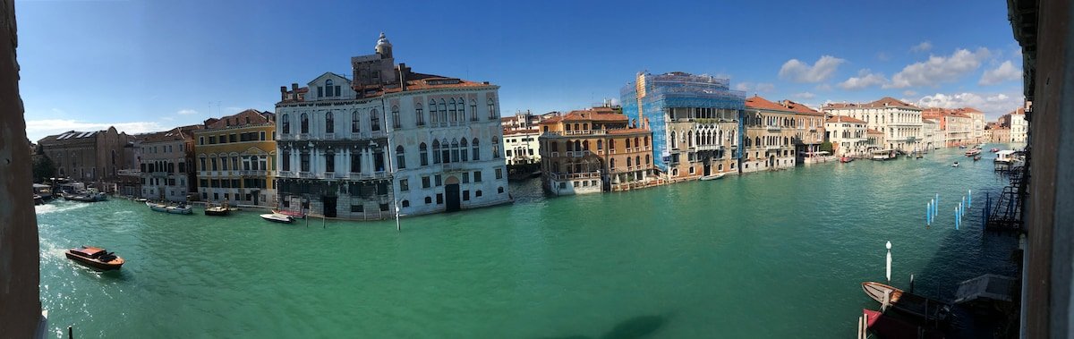 Superb Grand Canal 3BR Apart-Views-Terrace-Central gallery image 2