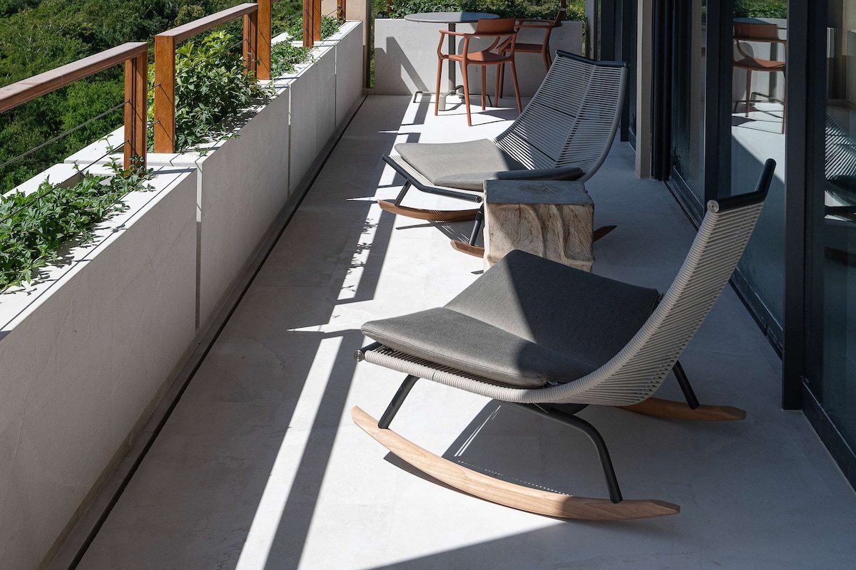 Modern Coastal Penthouse | Rooftop w/Pacific Views gallery image 5