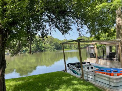 Lakefront on lake Austin with a Fantastic View