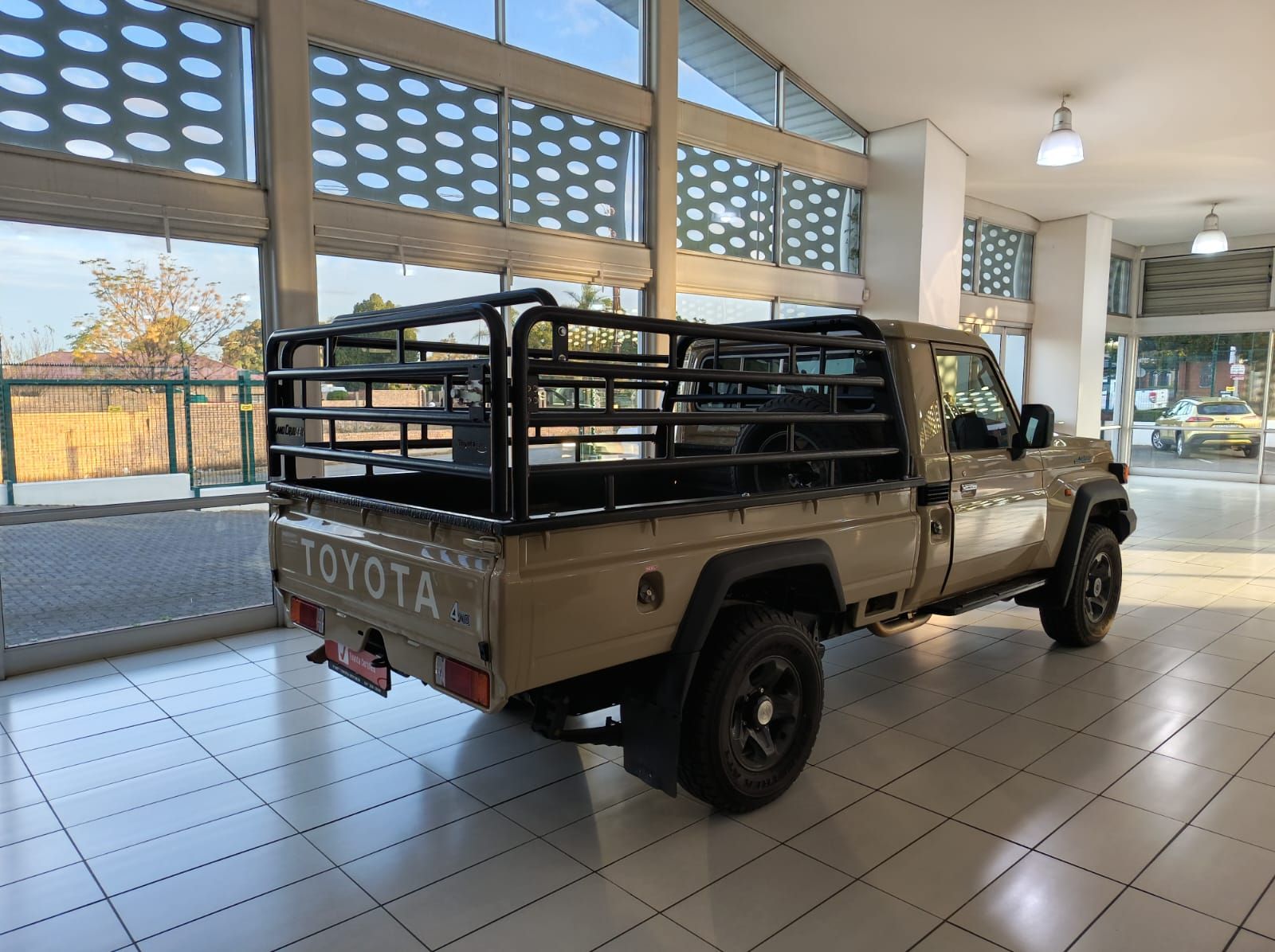 Used car gallery