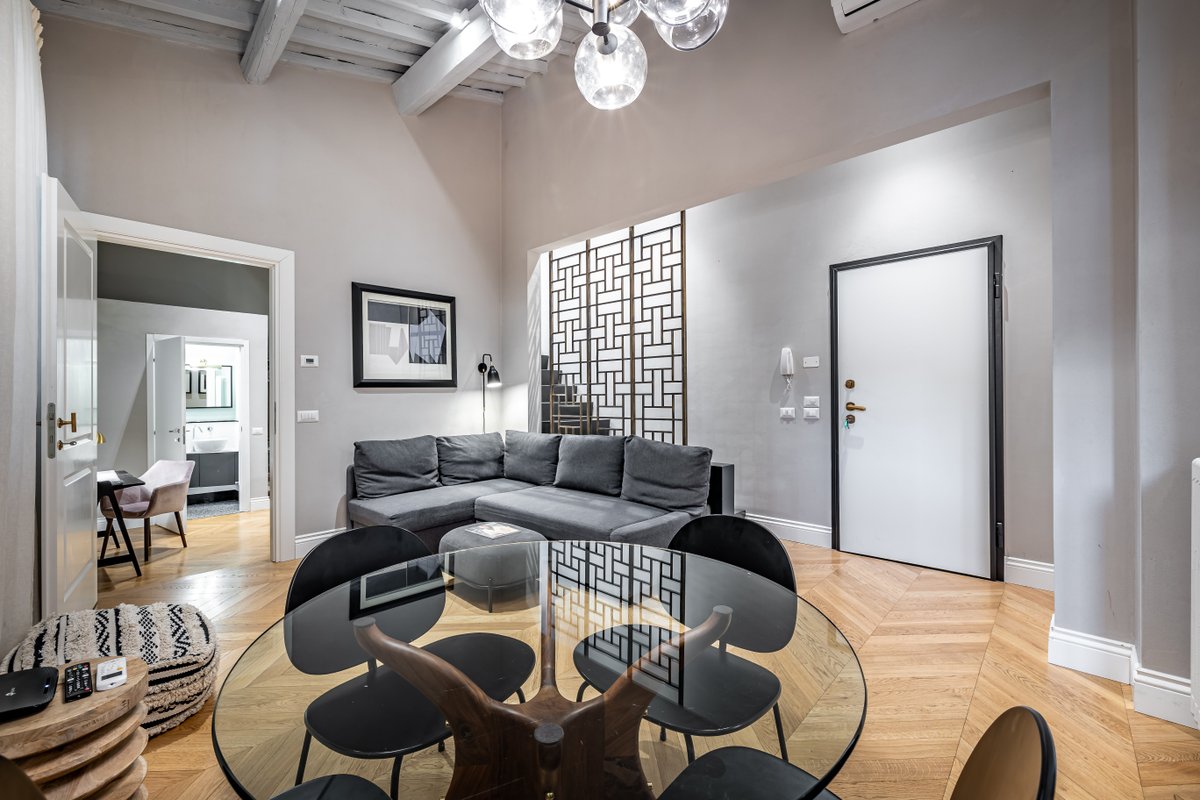 Hs4U Ricasoli Luxury Apartment near Duomo – 1