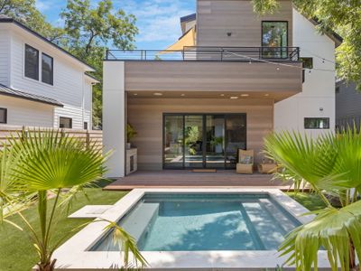 Villa Hermosa – East Austin Oasis | Pool/Hot Tub
