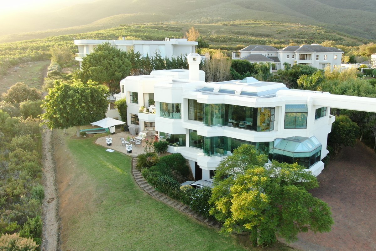 Golf Estate Masterpiece