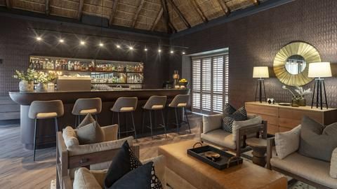 Eagles Crag on Shamwari Private Game Reserve - Eagles Crag Upstairs Bar