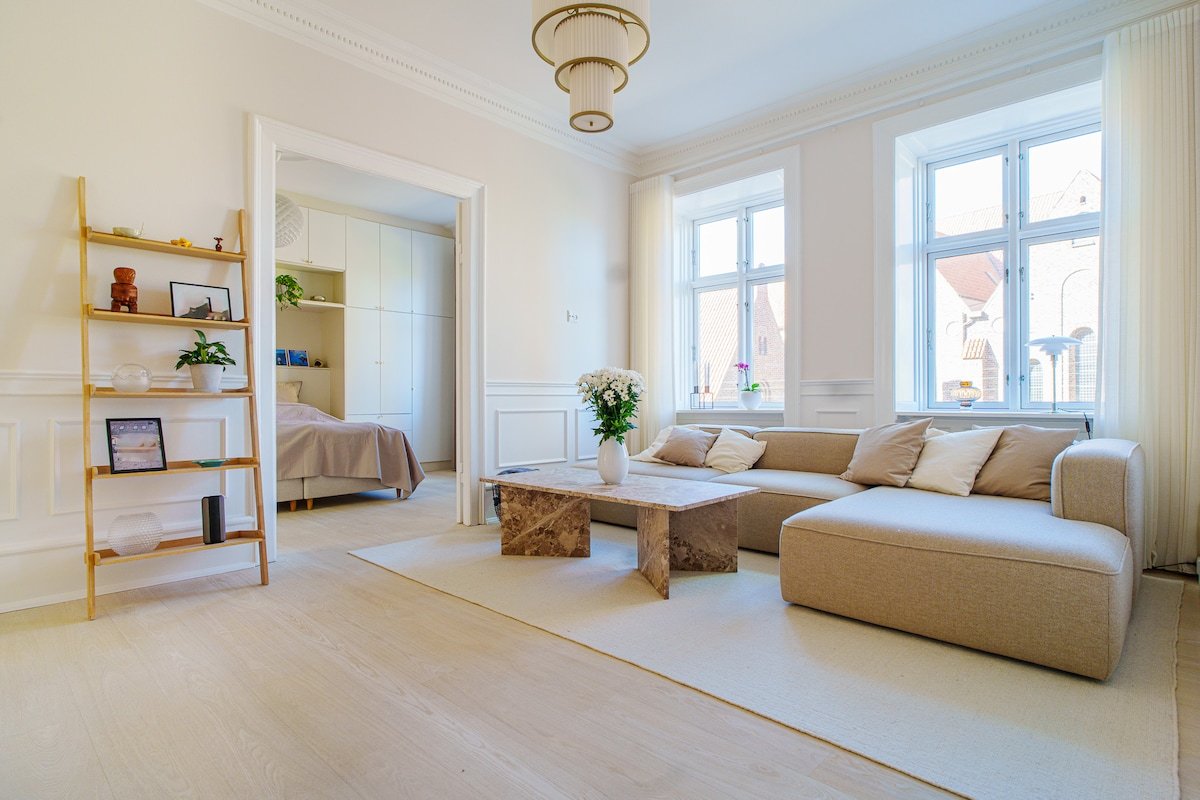 Downtown Scandinavian Elegance & Charm gallery image 3