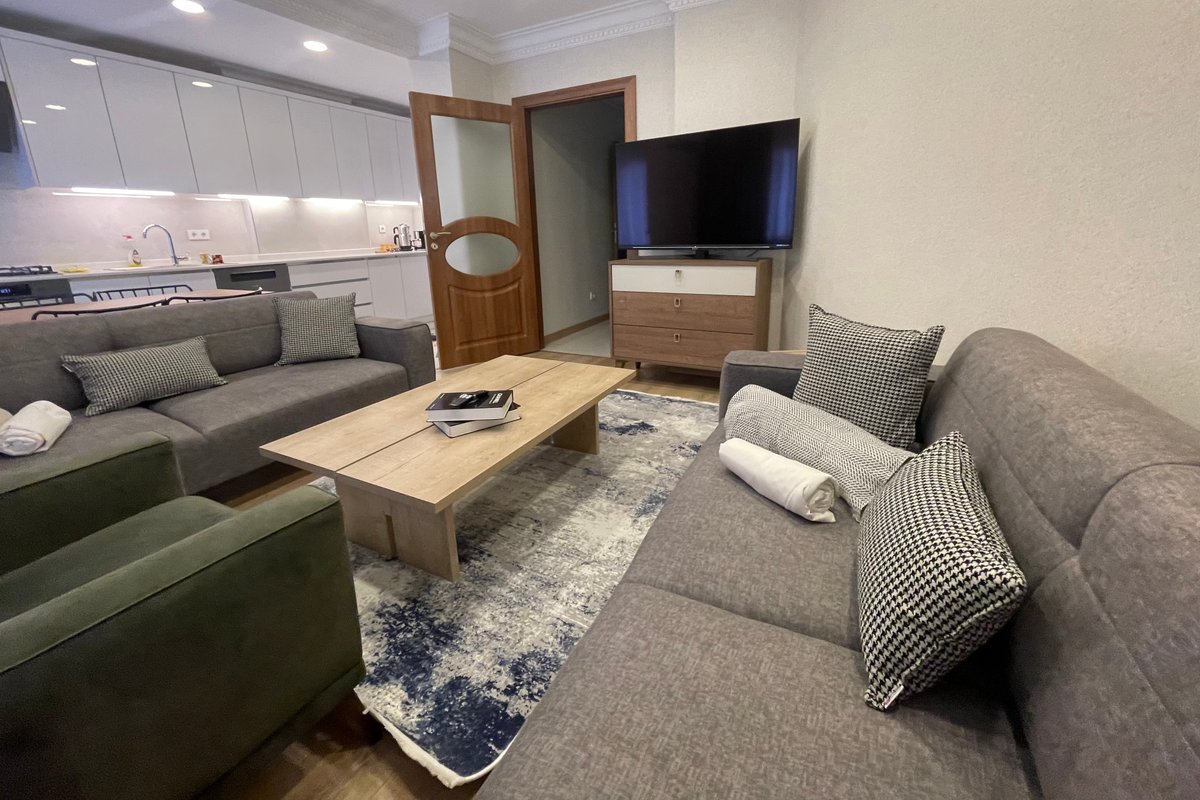 Luxury flat 3+1 near Fatih mosque (No:2)