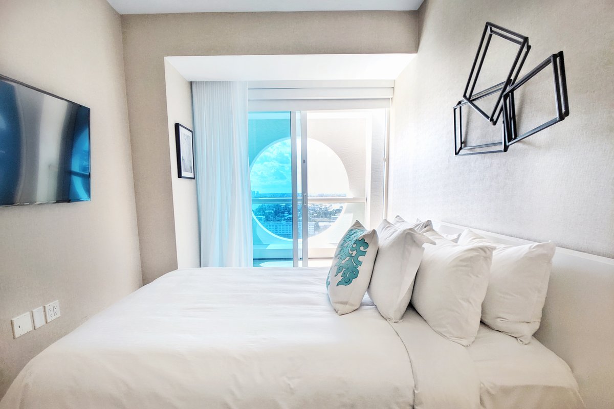 Luxury Fort Lauderdale Beach Resort