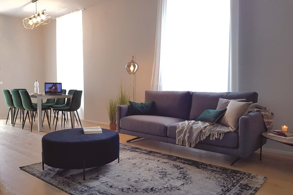 AR Noho apartment: gym & sauna and private terrace gallery image 3