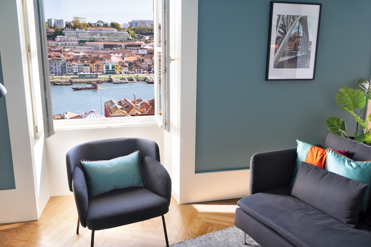 45 5 Blue Gem With River Views gallery image 2