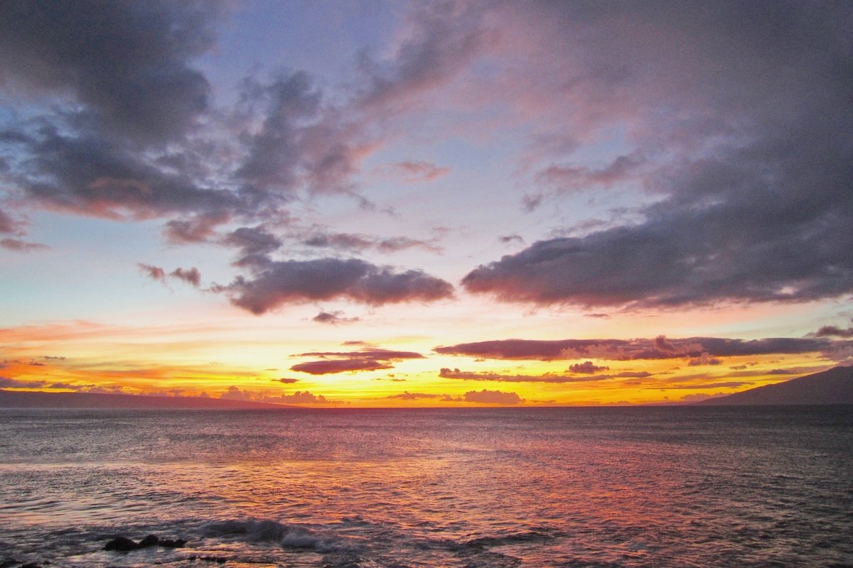 A 200, a 5 Star Best Golden Beach & Amazing Views gallery image 5