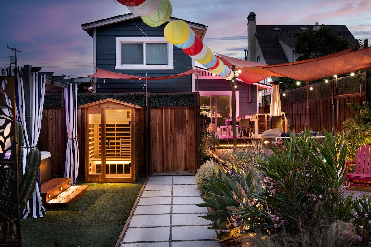 Cactus House & Suite: 4 bedroom 3 bathroom gallery image 2