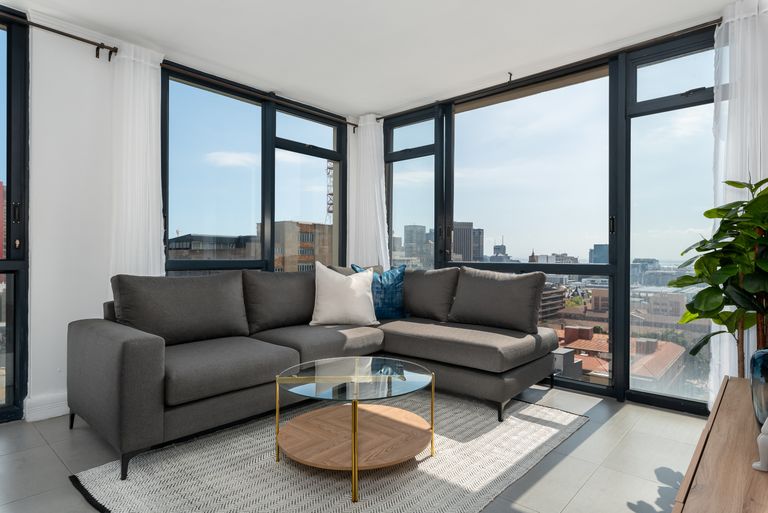 Central CBD Apartment featured image
