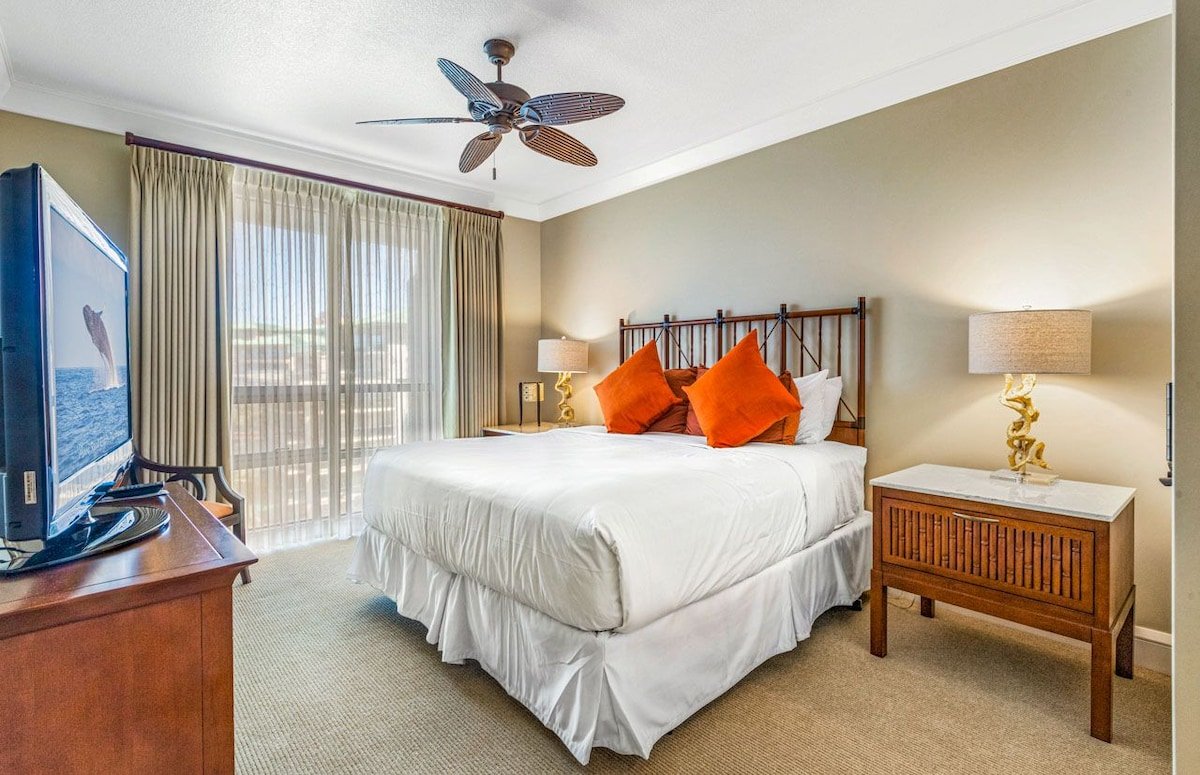 Maui Resort Rentals: 3BR OF Royal Penthouse gallery image 5