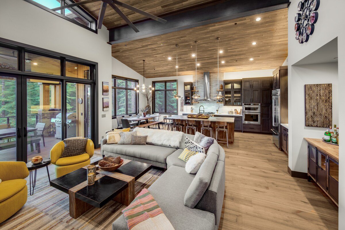 Sugar Pine Estate gallery image 4