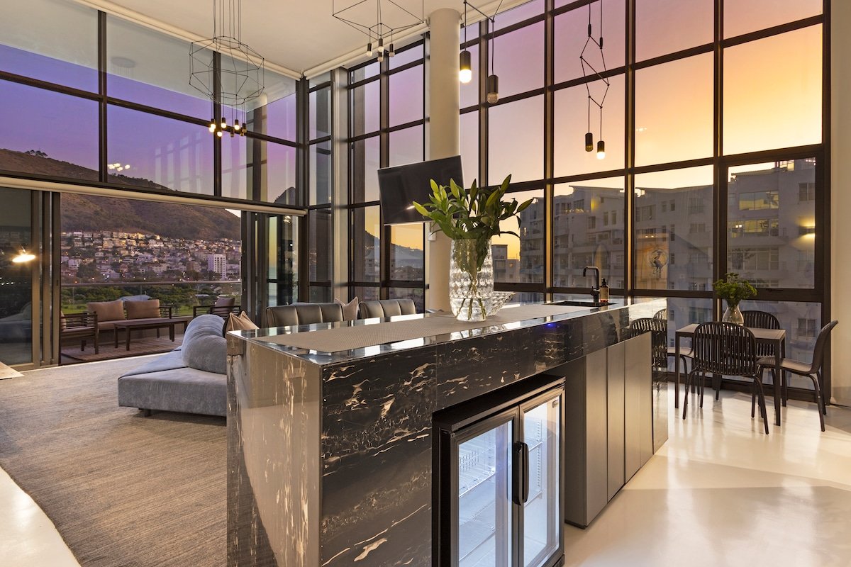 Scenic Amalfi Apartment in Prime Location gallery image 2