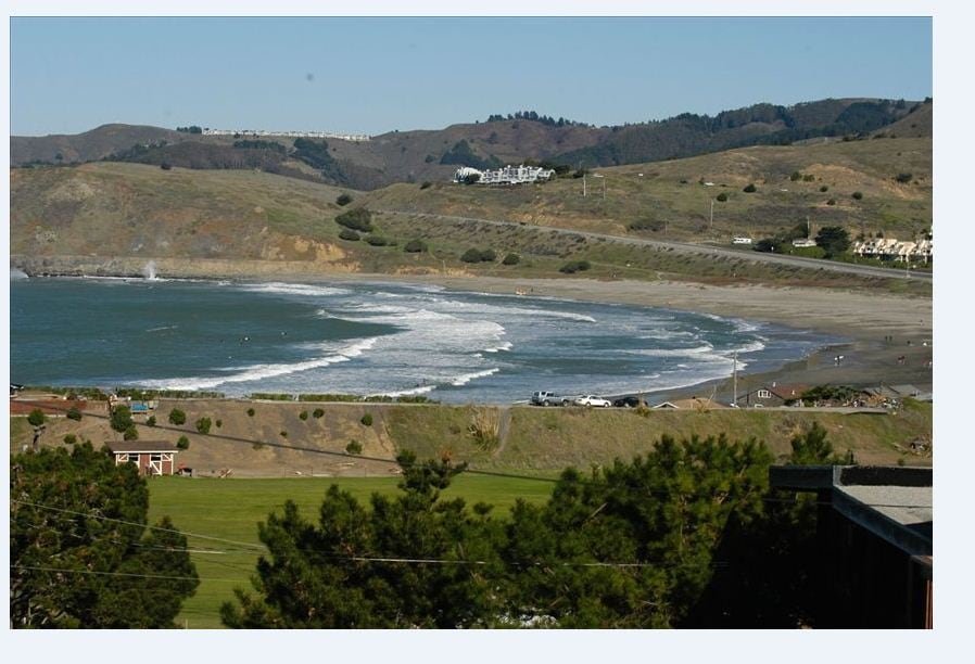 Beach House near Downtown San Francisco gallery image 5
