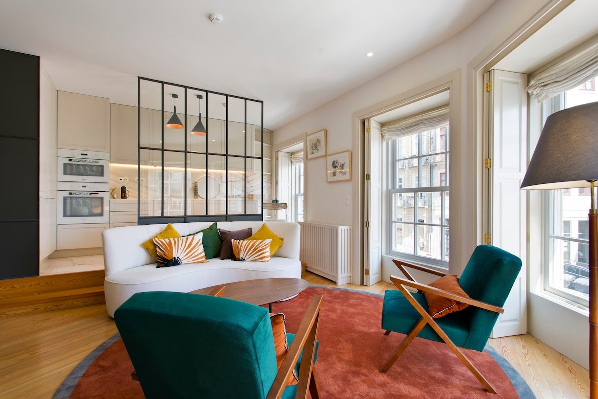 BOUTIQUE Rentals-Isabella Ribeira Apt great views gallery image 3