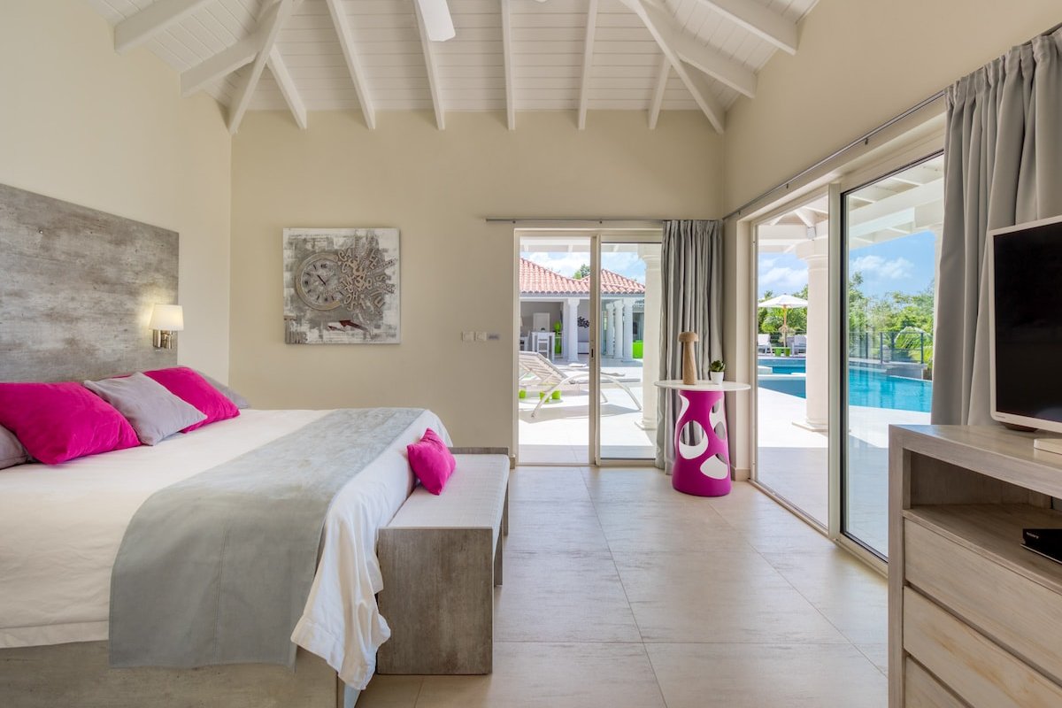 Giselle gallery image 4