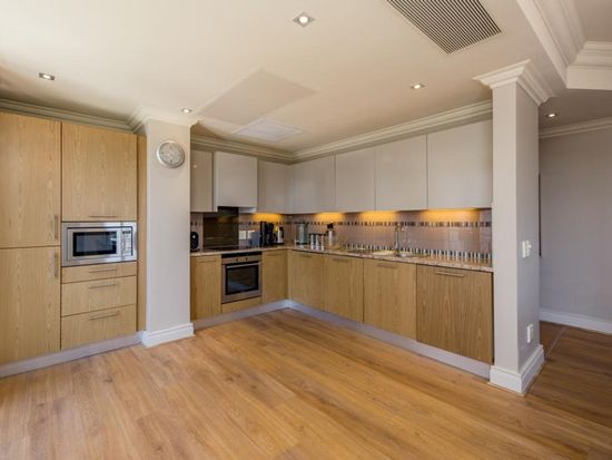 Photo 3 of 407 Royale accommodation in Green Point, Cape Town with 3 bedrooms and 3 bathrooms