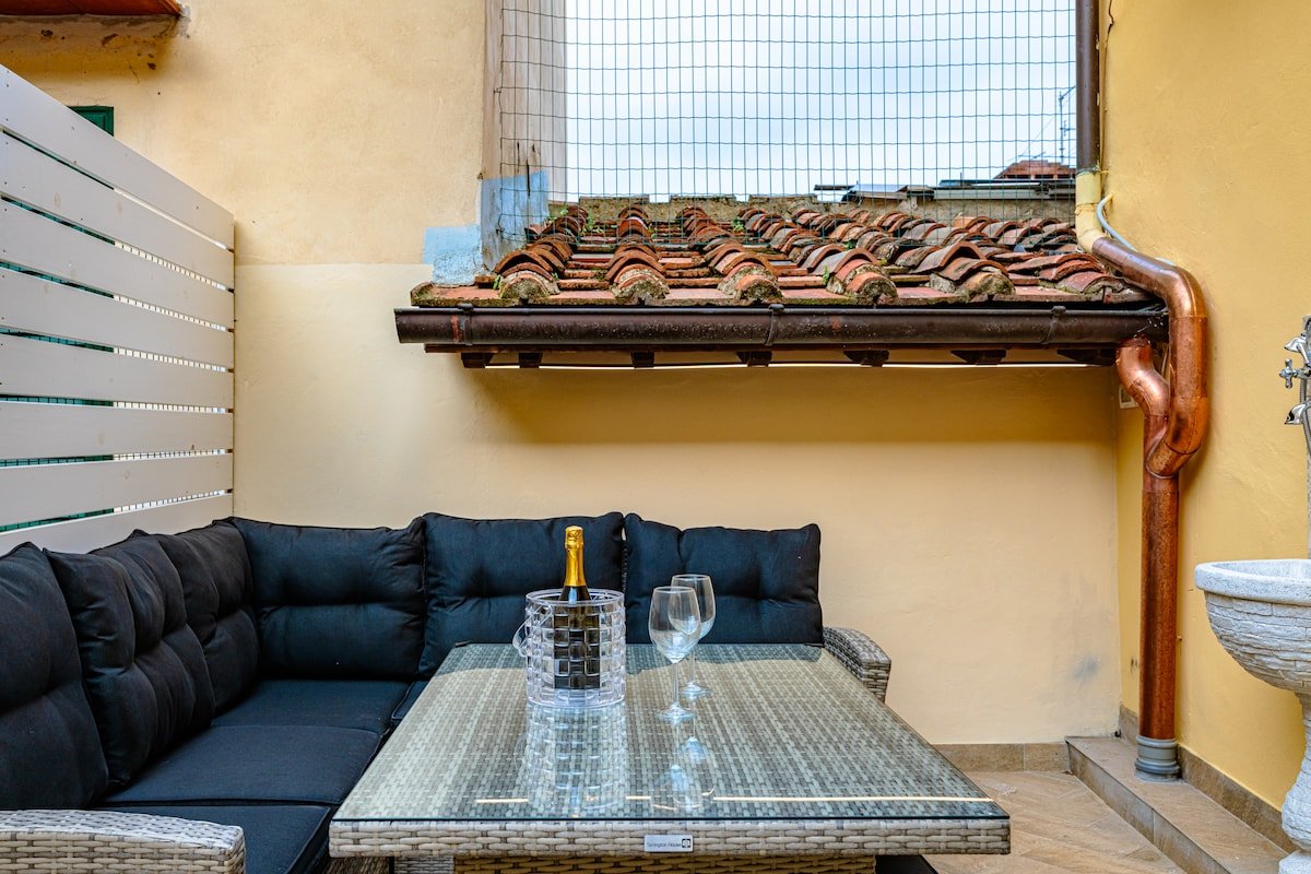 Florence Oltrarno Relax gallery image 3