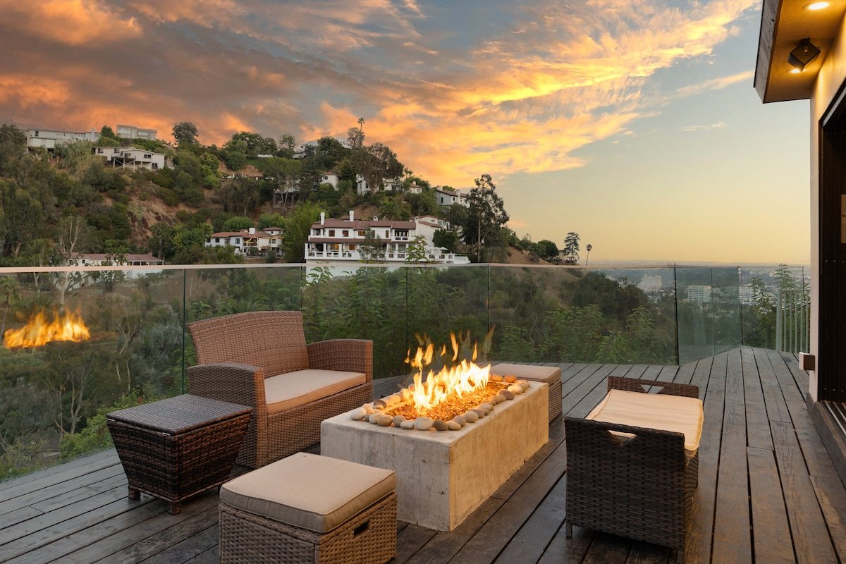 Hollywood Hills Mid-Century 3BR, Pool, Great Views gallery image 5