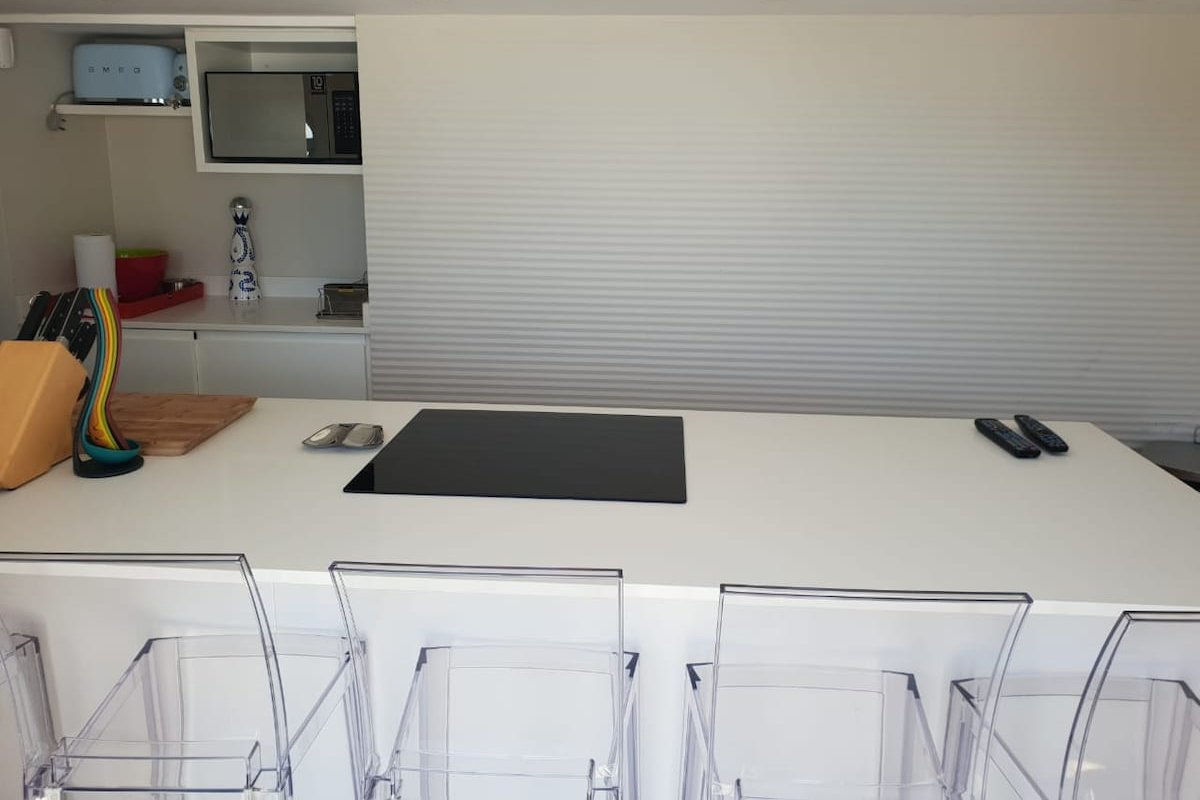 Cape Town Clifton Bungalow on beach gallery image 3