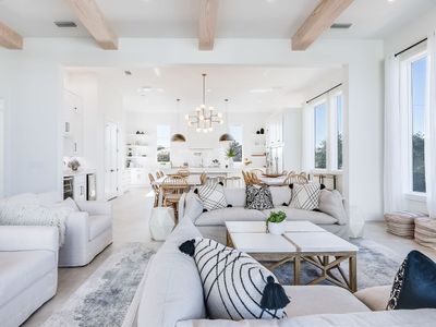 Villa Del Sol|Private Community Beach Access|Pool