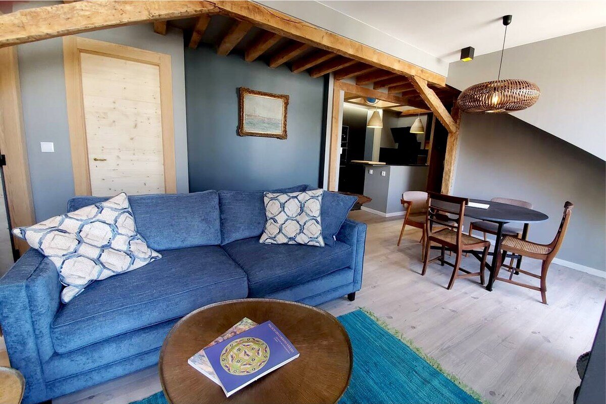 Terrasses, vue Tage et Christ Roi. Roof-top Lisbon gallery image 5