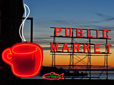 2BR VIEW! 98% Walk Score-FREE pkg-hot tub-pool