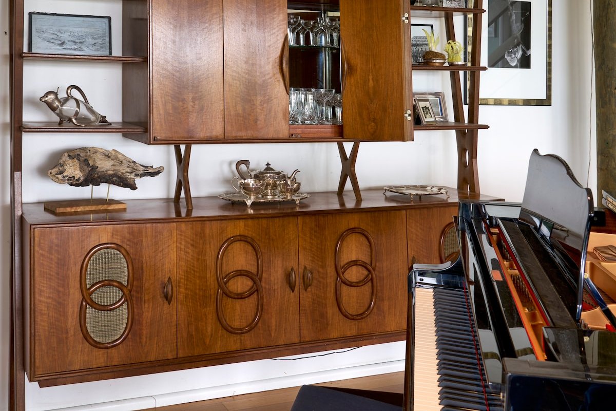 Panoramic Water Views in Treetop Luxury gallery image 3