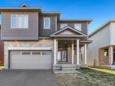 5 Bdrm Home | Parking | W&D | Queen Beds | SmartTV