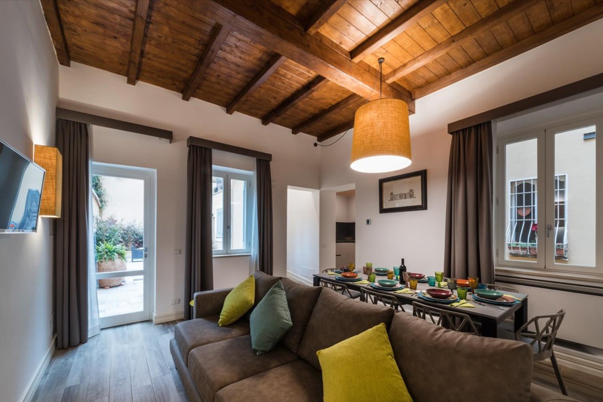 Panisperna Apartment 2