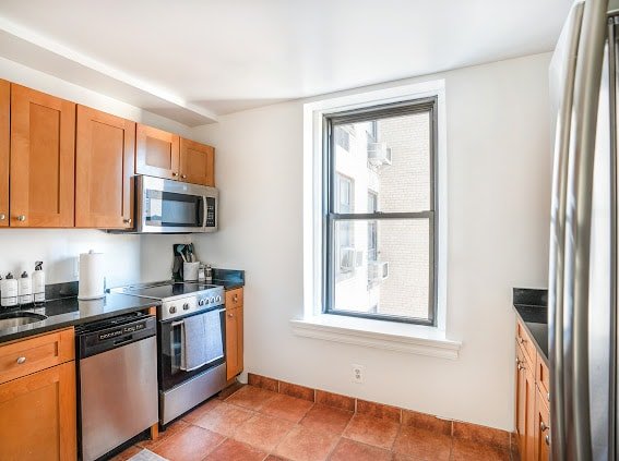 Upper west side retreat gallery image 4