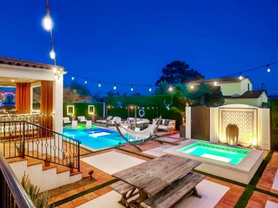 “1 to 16 Guests – Main House + Guest House & Pool”