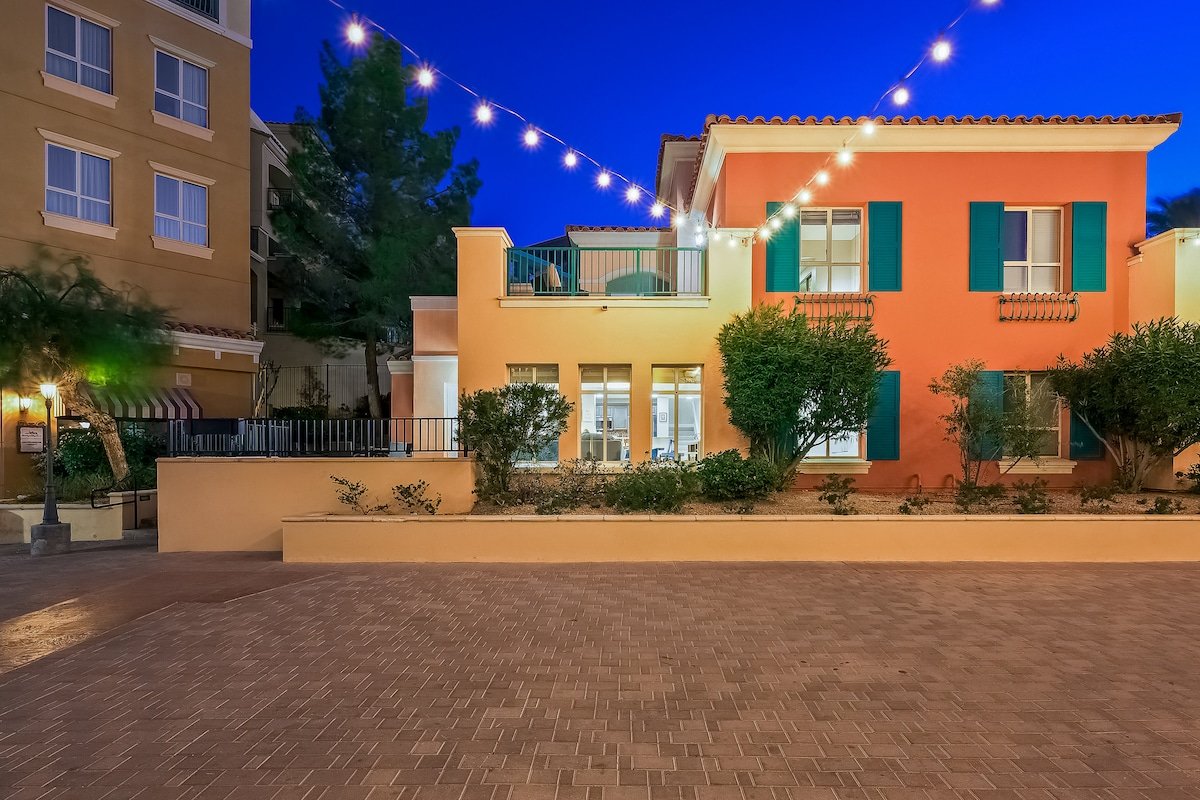 The Ideal Townhouse Getaway gallery image 4