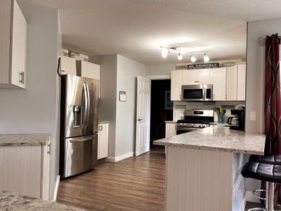 Bright and Spacious / On Quiet Nature Sanctuary