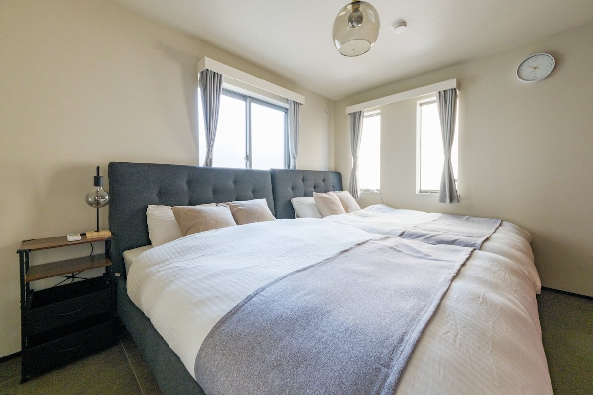 Stylish 86㎡ Home | 2 Baths | Near Shibuya & Train gallery image 4