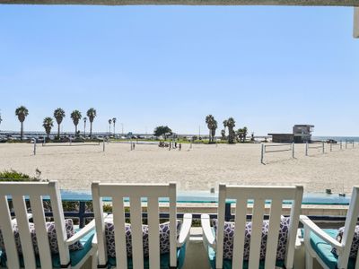 Oceanfront Condo w/ Outdoor Deck & Ocean Views