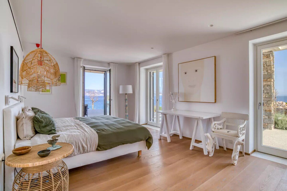 Villa Nisos gallery image 2