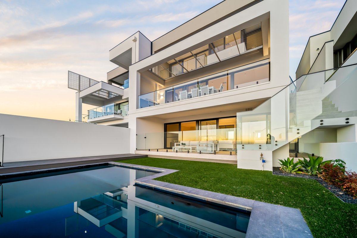 Ocean View Luxe Retreat-3 Storey-Infinity Pool