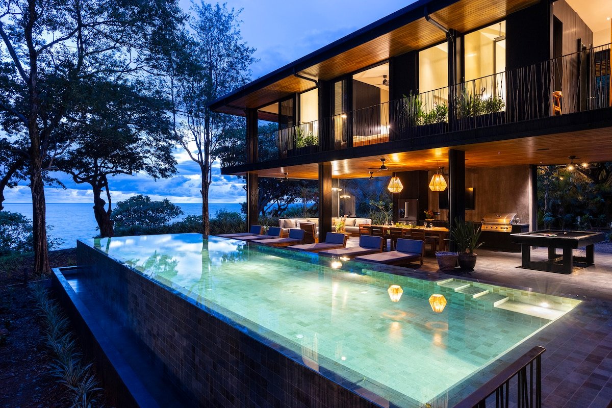 Ocean front Villa with Chef