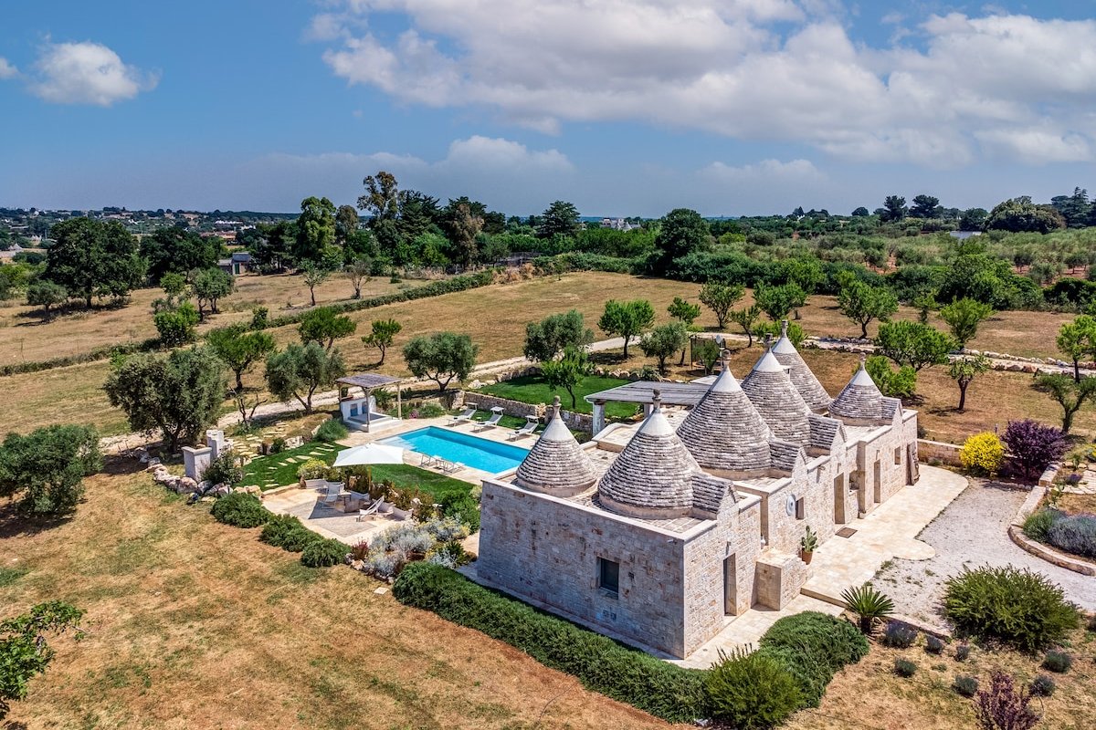 Trulli Gianpaolo charming Luxury Villa gallery image 2
