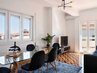 Poveiros Terrace – 3BR Downtown apartment w/AC